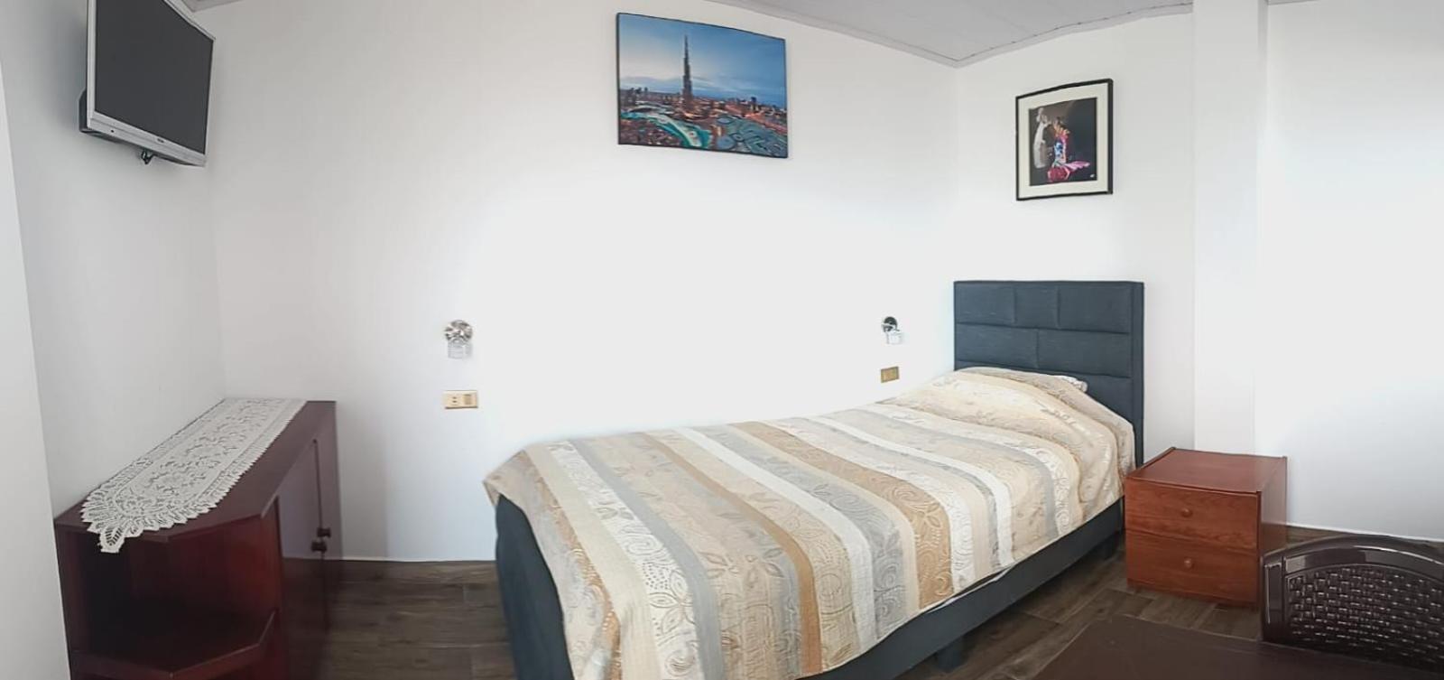 Kultur Berlin Hostel & Suites スクレ エクステリア 写真