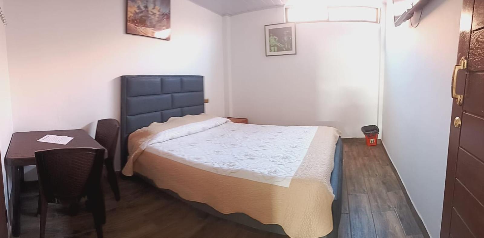 Kultur Berlin Hostel & Suites スクレ エクステリア 写真