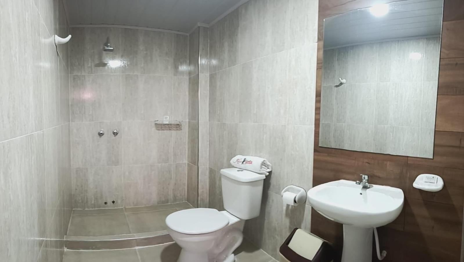 Kultur Berlin Hostel & Suites スクレ エクステリア 写真